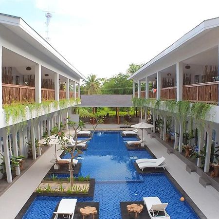 Sea Shell Resort กีลีตราวางัน ภายนอก รูปภาพ