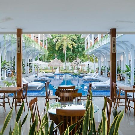 Sea Shell Resort กีลีตราวางัน ภายนอก รูปภาพ