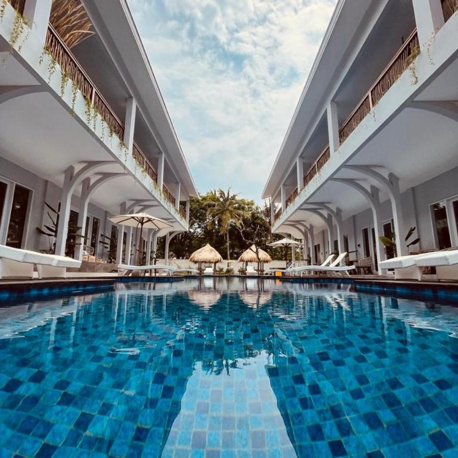 Sea Shell Resort กีลีตราวางัน ภายนอก รูปภาพ