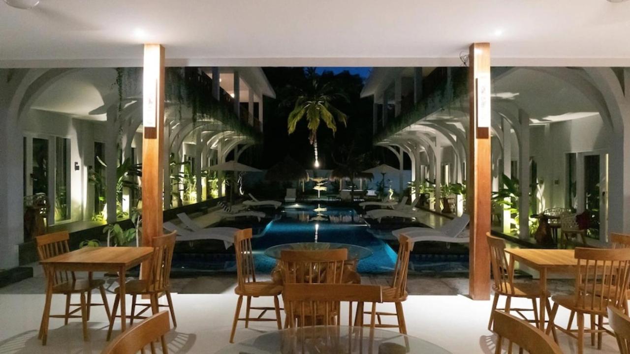 Sea Shell Resort กีลีตราวางัน ภายนอก รูปภาพ