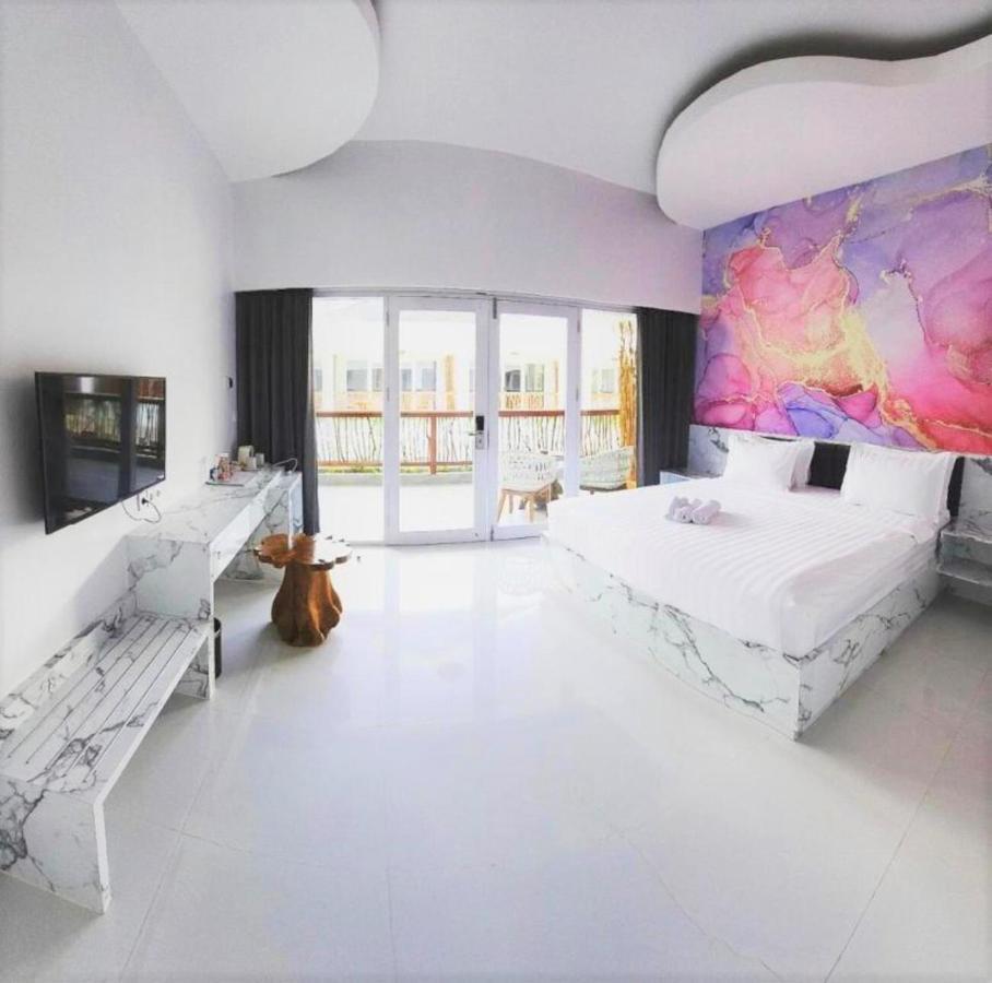 Sea Shell Resort กีลีตราวางัน ภายนอก รูปภาพ